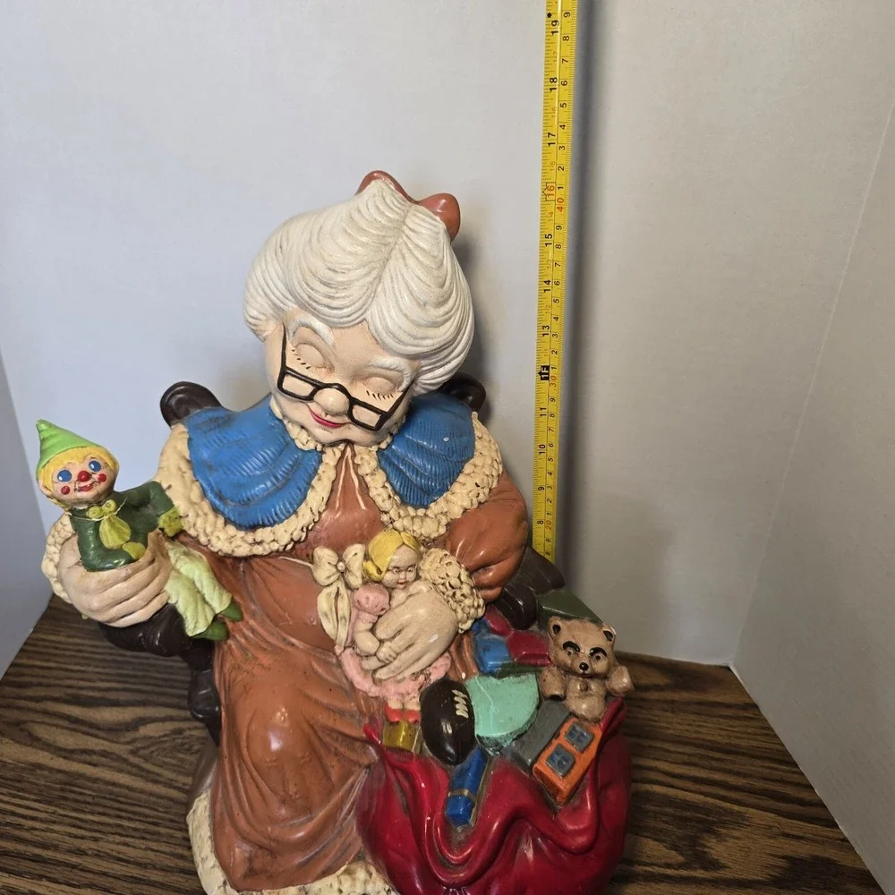 VTG 16.5IN CERAMIC MRS SANTA CLAUS CHRISTMAS FIGURE  ATLANTIC MOLD HANDPAINTED